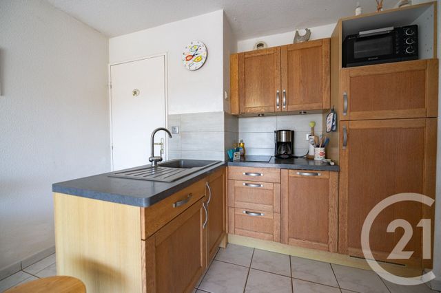 Appartement F2 &agrave; vendre - 2 pi&egrave;ces - 27,90 m2 - Le Lavandou - 83 - PROVENCE-ALPES-COTE-D-AZUR