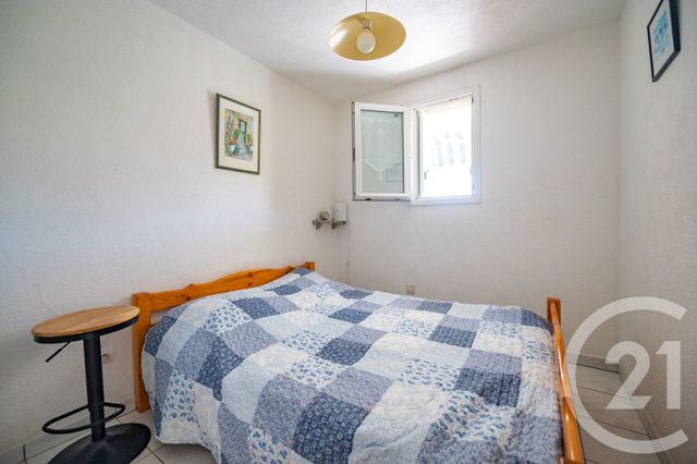 Appartement F2 &agrave; vendre - 2 pi&egrave;ces - 27,90 m2 - Le Lavandou - 83 - PROVENCE-ALPES-COTE-D-AZUR