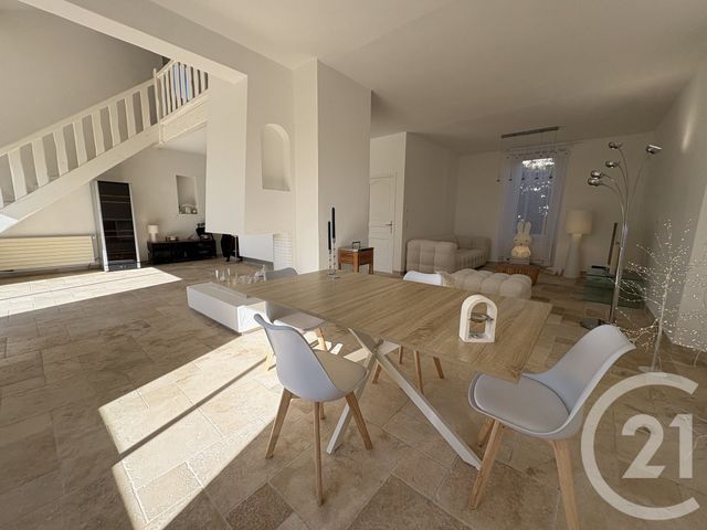 maison - BORMES LES MIMOSAS - 83