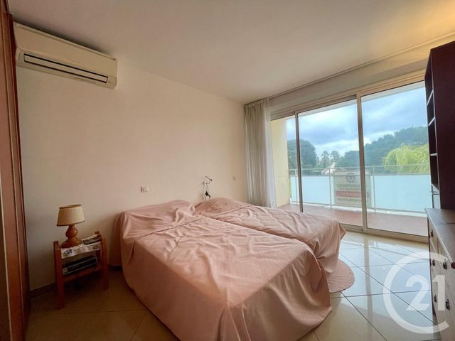 Appartement T3 &agrave; vendre - 3 pi&egrave;ces - 79,69 m2 - Bormes Les Mimosas - 83 - PROVENCE-ALPES-COTE-D-AZUR