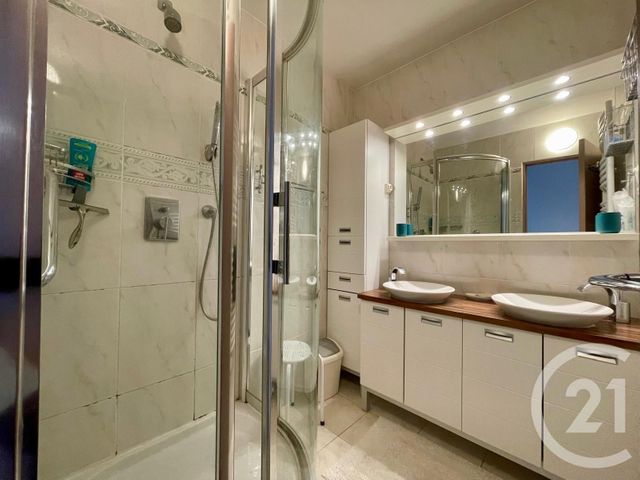 Appartement T3 &agrave; vendre - 3 pi&egrave;ces - 79,69 m2 - Bormes Les Mimosas - 83 - PROVENCE-ALPES-COTE-D-AZUR