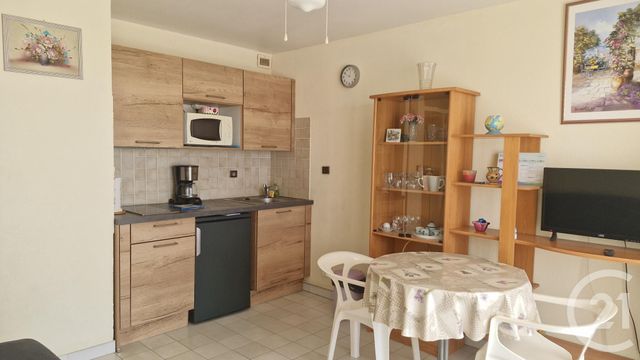 Appartement Studio cabine &agrave; vendre - 2 pi&egrave;ces - 25,29 m2 - Le Lavandou - 83 - PROVENCE-ALPES-COTE-D-AZUR
