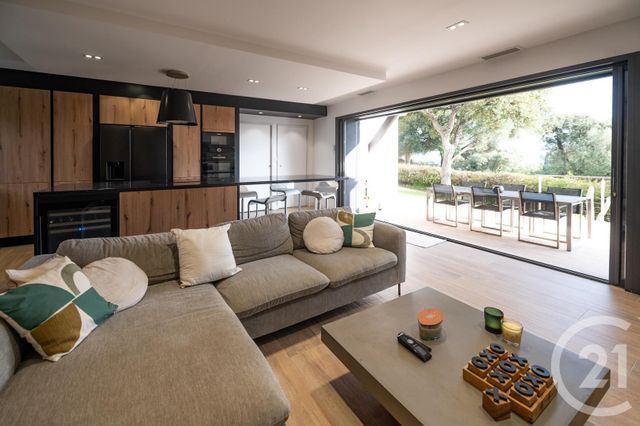 Maison à vendre - 5 pièces - 108,08 m2 - Le Lavandou - 83 - PROVENCE-ALPES-COTE-D-AZUR