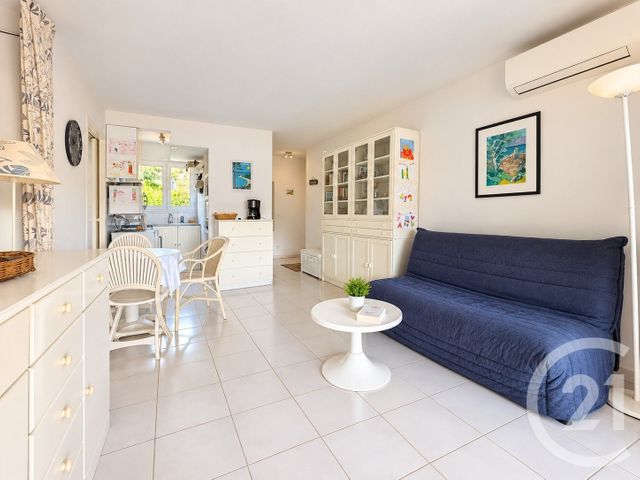 Appartement F3 &agrave; vendre - 3 pi&egrave;ces - 39,41 m2 - Le Lavandou - 83 - PROVENCE-ALPES-COTE-D-AZUR