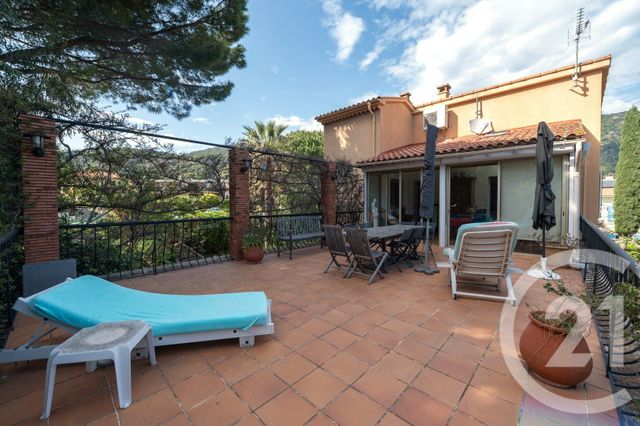 Maison &agrave; vendre - 5 pi&egrave;ces - 163 m2 - Le Lavandou - 83 - PROVENCE-ALPES-COTE-D-AZUR
