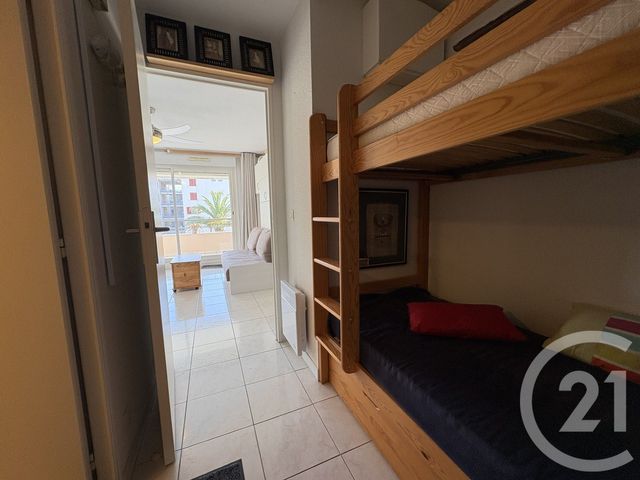 Appartement Studio Cabine &agrave; vendre - 1 pi&egrave;ce - 27,20 m2 - Le Lavandou - 83 - PROVENCE-ALPES-COTE-D-AZUR