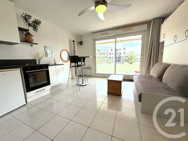 appartement - LE LAVANDOU - 83
