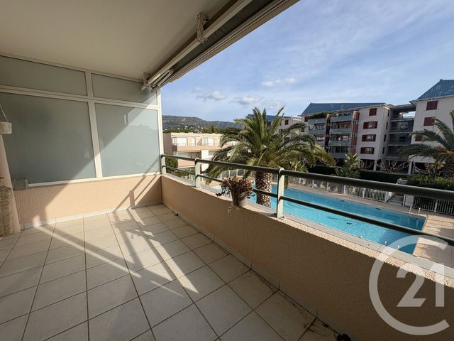 Appartement Studio Cabine &agrave; vendre - 1 pi&egrave;ce - 27,20 m2 - Le Lavandou - 83 - PROVENCE-ALPES-COTE-D-AZUR