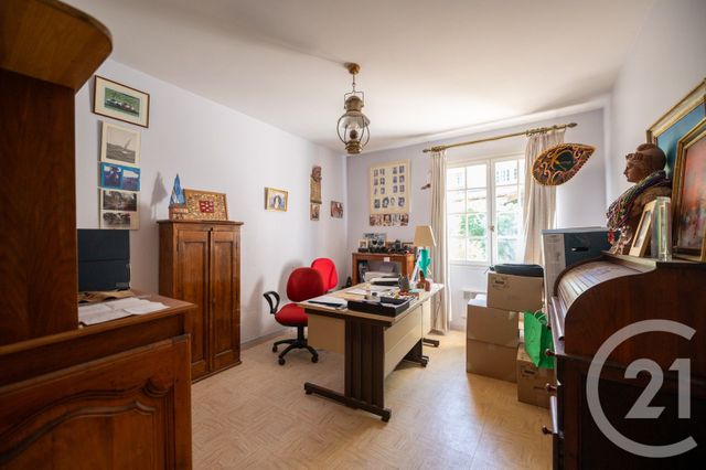 Maison à vendre - 10 pièces - 309 m2 - Hyeres - 83 - PROVENCE-ALPES-COTE-D-AZUR