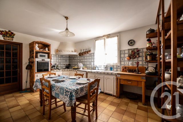 Maison à vendre - 10 pièces - 309 m2 - Hyeres - 83 - PROVENCE-ALPES-COTE-D-AZUR