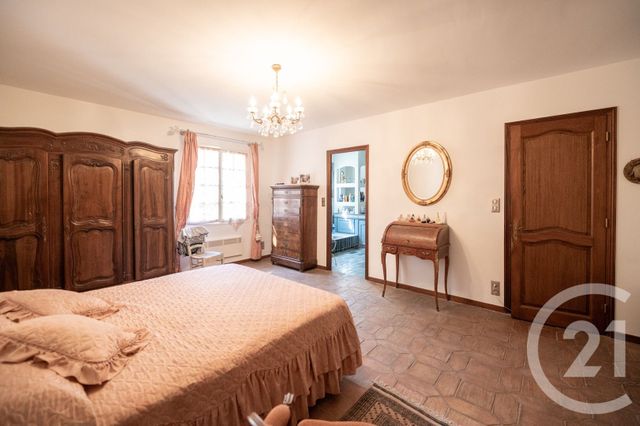 Maison à vendre - 10 pièces - 309 m2 - Hyeres - 83 - PROVENCE-ALPES-COTE-D-AZUR