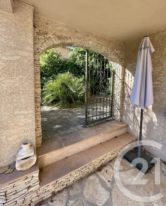 Maison à vendre - 10 pièces - 309 m2 - Hyeres - 83 - PROVENCE-ALPES-COTE-D-AZUR