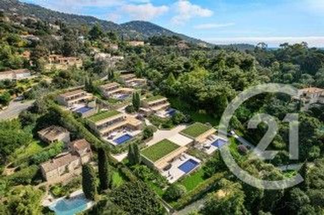 Maison à vendre - 6 pièces - 218,06 m2 - Rayol Canadel Sur Mer - 83 - PROVENCE-ALPES-COTE-D-AZUR