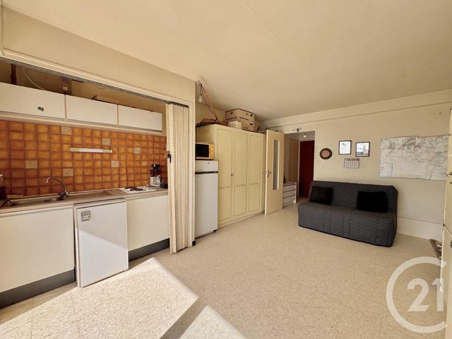 Appartement à vendre - 2 pièces - 44,01 m2 - Le Lavandou - 83 - PROVENCE-ALPES-COTE-D-AZUR