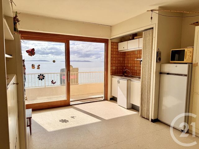 Appartement à vendre - 2 pièces - 44,01 m2 - Le Lavandou - 83 - PROVENCE-ALPES-COTE-D-AZUR