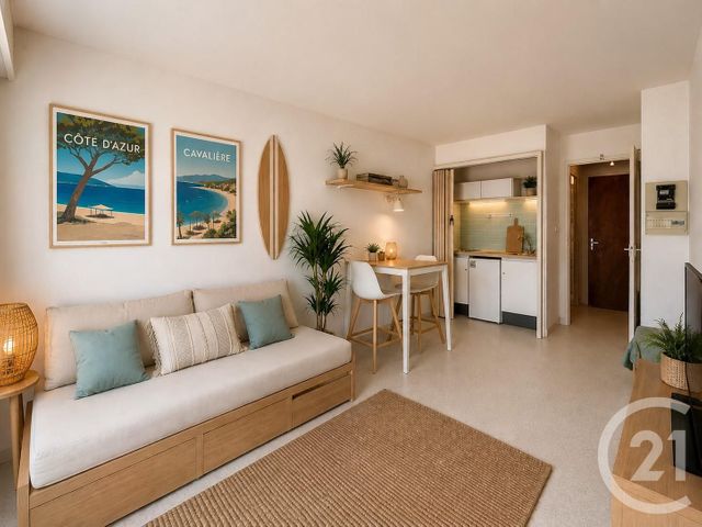 Appartement &agrave; vendre - 2 pi&egrave;ces - 44,01 m2 - Le Lavandou - 83 - PROVENCE-ALPES-COTE-D-AZUR