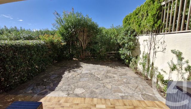 Appartement F2 à vendre - 2 pièces - 28,15 m2 - Bormes Les Mimosas - 83 - PROVENCE-ALPES-COTE-D-AZUR