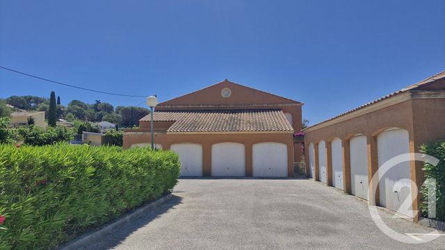 Appartement T3 &agrave; vendre - 3 pi&egrave;ces - 40,29 m2 - Le Lavandou - 83 - PROVENCE-ALPES-COTE-D-AZUR