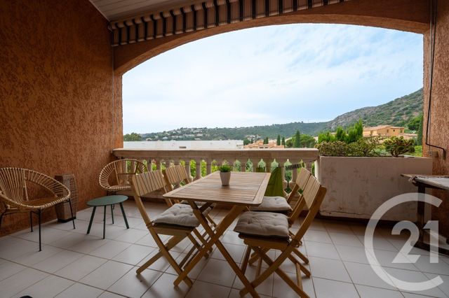 Appartement T3 &agrave; vendre - 3 pi&egrave;ces - 40,29 m2 - Le Lavandou - 83 - PROVENCE-ALPES-COTE-D-AZUR