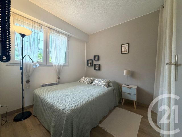 Appartement T3 &agrave; vendre - 3 pi&egrave;ces - 40,29 m2 - Le Lavandou - 83 - PROVENCE-ALPES-COTE-D-AZUR