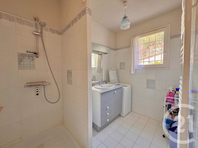 Maison à vendre - 4 pièces - 73,49 m2 - Bormes Les Mimosas - 83 - PROVENCE-ALPES-COTE-D-AZUR