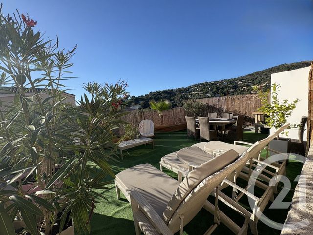 Appartement T4 à vendre - 4 pièces - 80 m2 - Bormes Les Mimosas - 83 - PROVENCE-ALPES-COTE-D-AZUR