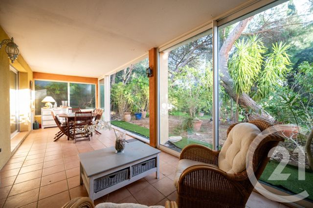 appartement - LE LAVANDOU - 83