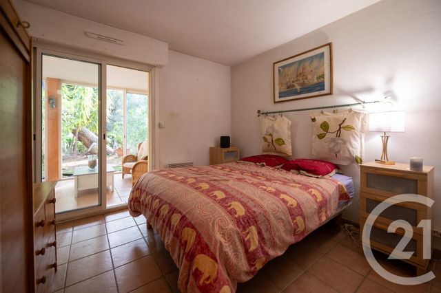 Appartement T2 à vendre - 2 pièces - 47,07 m2 - Le Lavandou - 83 - PROVENCE-ALPES-COTE-D-AZUR