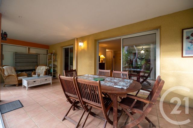 Appartement T2 à vendre - 2 pièces - 47,07 m2 - Le Lavandou - 83 - PROVENCE-ALPES-COTE-D-AZUR