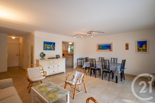 Appartement T4 &agrave; vendre - 4 pi&egrave;ces - 88,31 m2 - Le Lavandou - 83 - PROVENCE-ALPES-COTE-D-AZUR