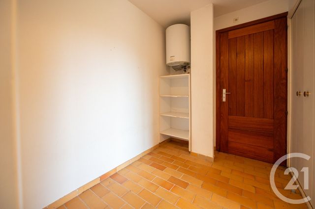 Appartement Studio Cabine &agrave; vendre - 1 pi&egrave;ce - 27,01 m2 - Le Lavandou - 83 - PROVENCE-ALPES-COTE-D-AZUR