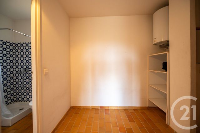 Appartement Studio Cabine &agrave; vendre - 1 pi&egrave;ce - 27,01 m2 - Le Lavandou - 83 - PROVENCE-ALPES-COTE-D-AZUR