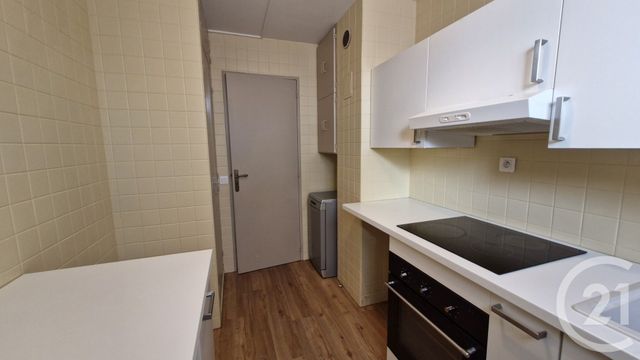 Appartement F2 &agrave; vendre - 2 pi&egrave;ces - 41,87 m2 - Le Lavandou - 83 - PROVENCE-ALPES-COTE-D-AZUR