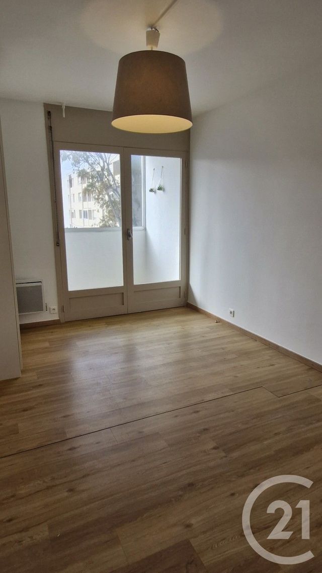 Appartement F2 &agrave; vendre - 2 pi&egrave;ces - 41,87 m2 - Le Lavandou - 83 - PROVENCE-ALPES-COTE-D-AZUR
