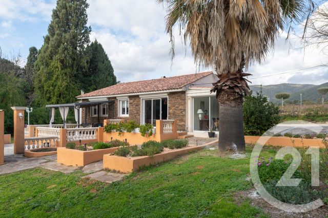 Maison &agrave; vendre - 5 pi&egrave;ces - 104,44 m2 - Bormes Les Mimosas - 83 - PROVENCE-ALPES-COTE-D-AZUR