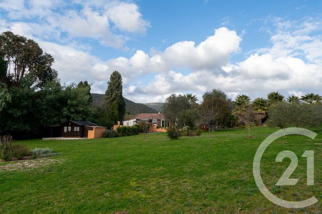 Maison &agrave; vendre - 5 pi&egrave;ces - 104,44 m2 - Bormes Les Mimosas - 83 - PROVENCE-ALPES-COTE-D-AZUR