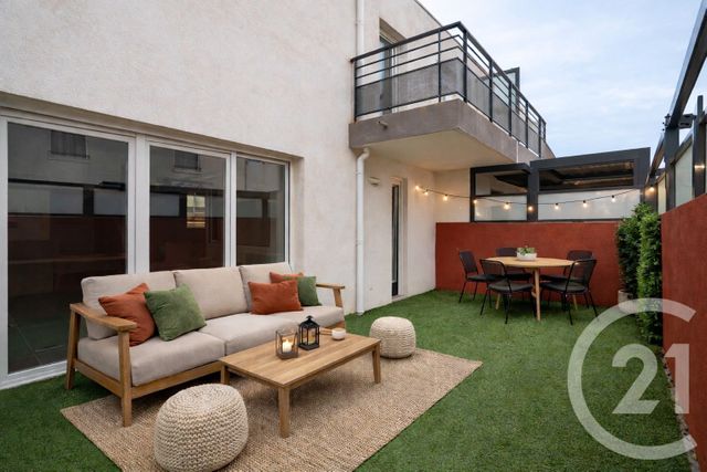 Appartement T4 &agrave; vendre - 4 pi&egrave;ces - 83,30 m2 - Le Lavandou - 83 - PROVENCE-ALPES-COTE-D-AZUR