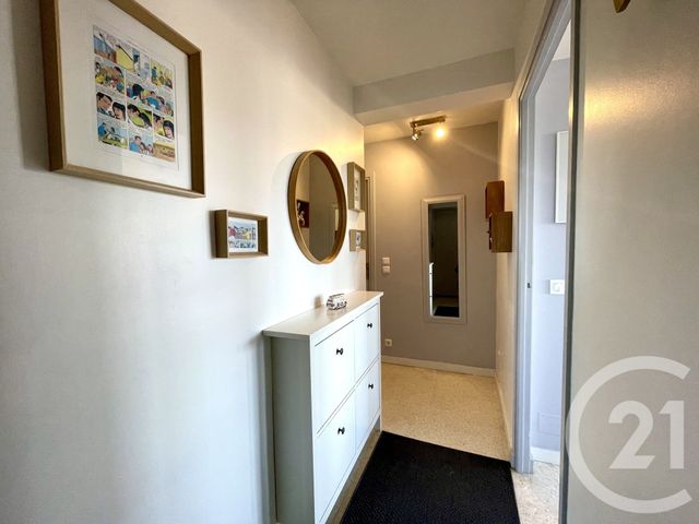 Appartement T3 &agrave; vendre - 3 pi&egrave;ces - 48,63 m2 - Le Lavandou - 83 - PROVENCE-ALPES-COTE-D-AZUR