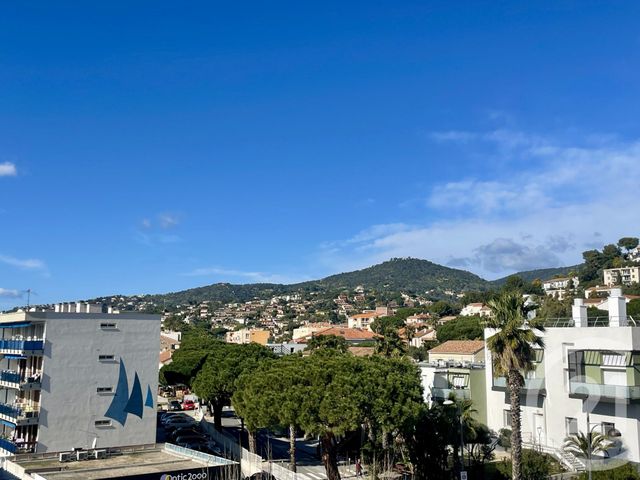 Appartement T3 &agrave; vendre - 3 pi&egrave;ces - 48,63 m2 - Le Lavandou - 83 - PROVENCE-ALPES-COTE-D-AZUR
