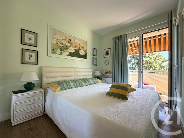 Appartement T2 &agrave; vendre - 2 pi&egrave;ces - 31,33 m2 - Le Lavandou - 83 - PROVENCE-ALPES-COTE-D-AZUR