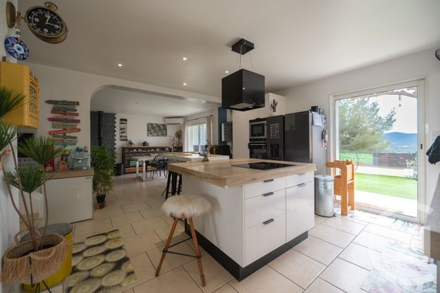 Maison &agrave; vendre - 5 pi&egrave;ces - 146,76 m2 - Bormes Les Mimosas - 83 - PROVENCE-ALPES-COTE-D-AZUR