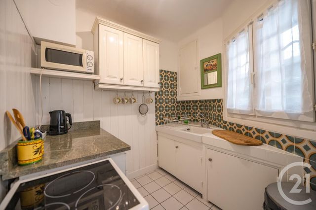 Appartement Studio cabine &agrave; vendre - 2 pi&egrave;ces - 36,51 m2 - Le Lavandou - 83 - PROVENCE-ALPES-COTE-D-AZUR