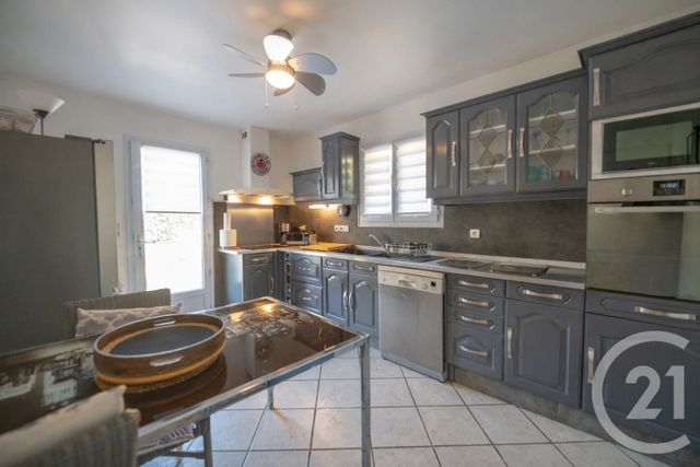 Maison &agrave; vendre - 4 pi&egrave;ces - 107,51 m2 - Le Lavandou - 83 - PROVENCE-ALPES-COTE-D-AZUR