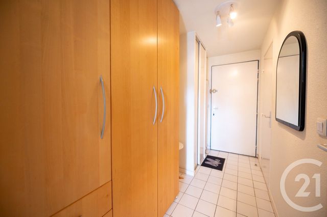 Appartement T2 &agrave; vendre - 2 pi&egrave;ces - 26,60 m2 - Le Lavandou - 83 - PROVENCE-ALPES-COTE-D-AZUR