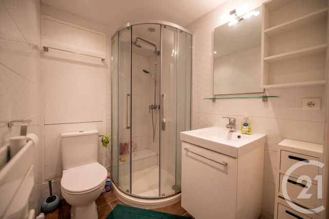 Appartement T2 &agrave; vendre - 2 pi&egrave;ces - 26,60 m2 - Le Lavandou - 83 - PROVENCE-ALPES-COTE-D-AZUR