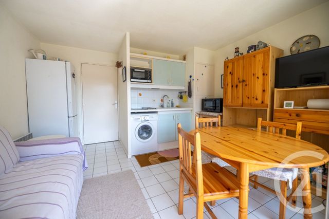 Appartement T2 &agrave; vendre - 2 pi&egrave;ces - 26,60 m2 - Le Lavandou - 83 - PROVENCE-ALPES-COTE-D-AZUR