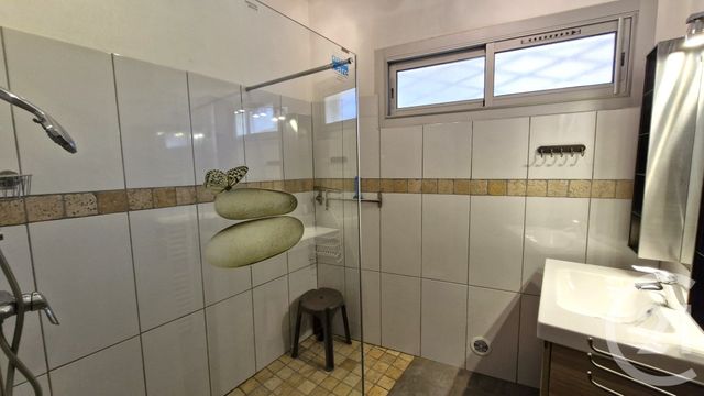 Appartement F3 &agrave; vendre - 3 pi&egrave;ces - 61,97 m2 - Le Lavandou - 83 - PROVENCE-ALPES-COTE-D-AZUR
