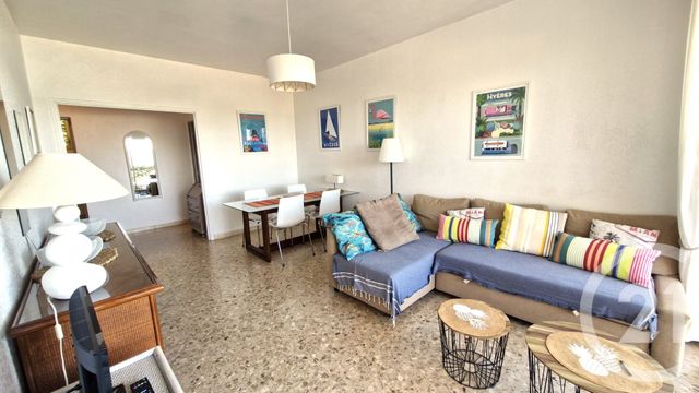 Appartement F3 &agrave; vendre - 3 pi&egrave;ces - 61,97 m2 - Le Lavandou - 83 - PROVENCE-ALPES-COTE-D-AZUR
