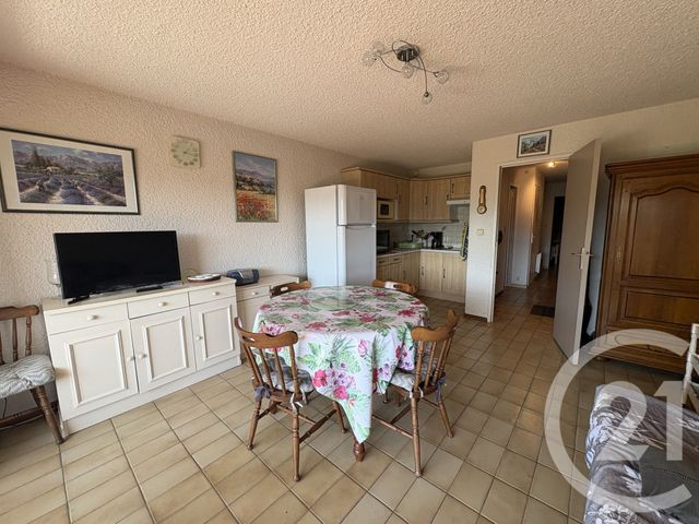 Appartement &agrave; vendre - 3 pi&egrave;ces - 42,14 m2 - Bormes Les Mimosas - 83 - PROVENCE-ALPES-COTE-D-AZUR