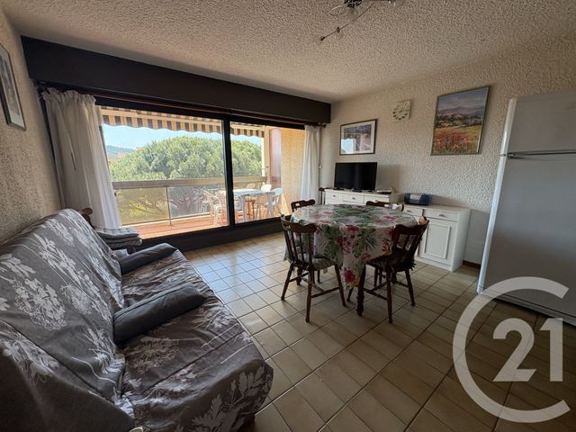 Appartement &agrave; vendre - 3 pi&egrave;ces - 42,14 m2 - Bormes Les Mimosas - 83 - PROVENCE-ALPES-COTE-D-AZUR